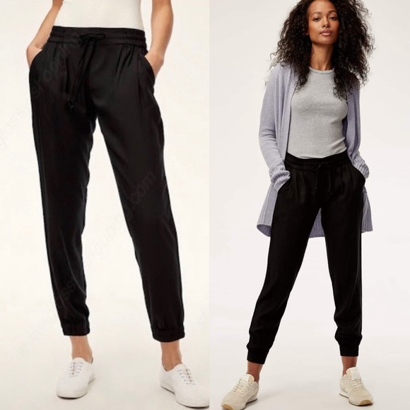 Aritzia Talula Black Joggers Pants Trousers Pull On Elastic Waist Comfy Sz S - Picture 1 of 14
